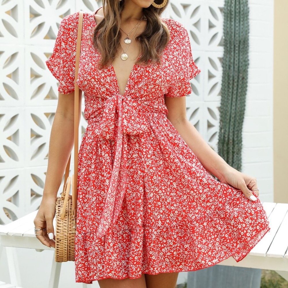 Boho Chic Floral Print Ruffle Hem Dress - Picture 2 of 5